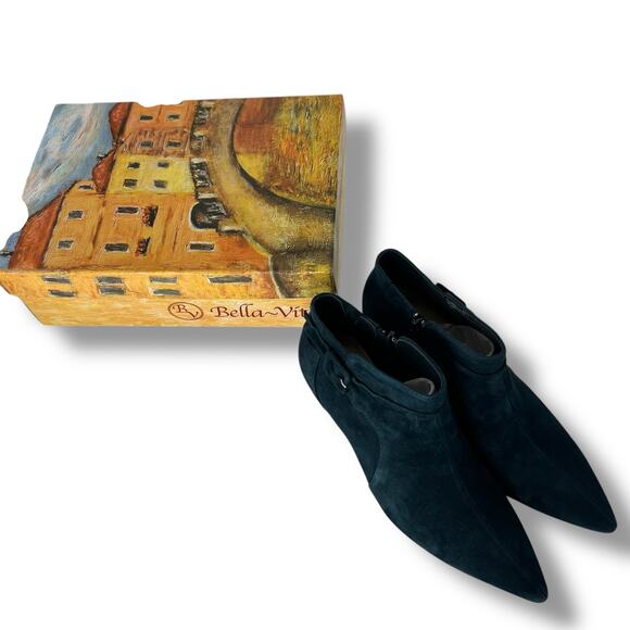 NEW Bella Vita Blue Suede Kitten Heels Size 8W Wide Buckle Pointed Toe Booties - Picture 3 of 13